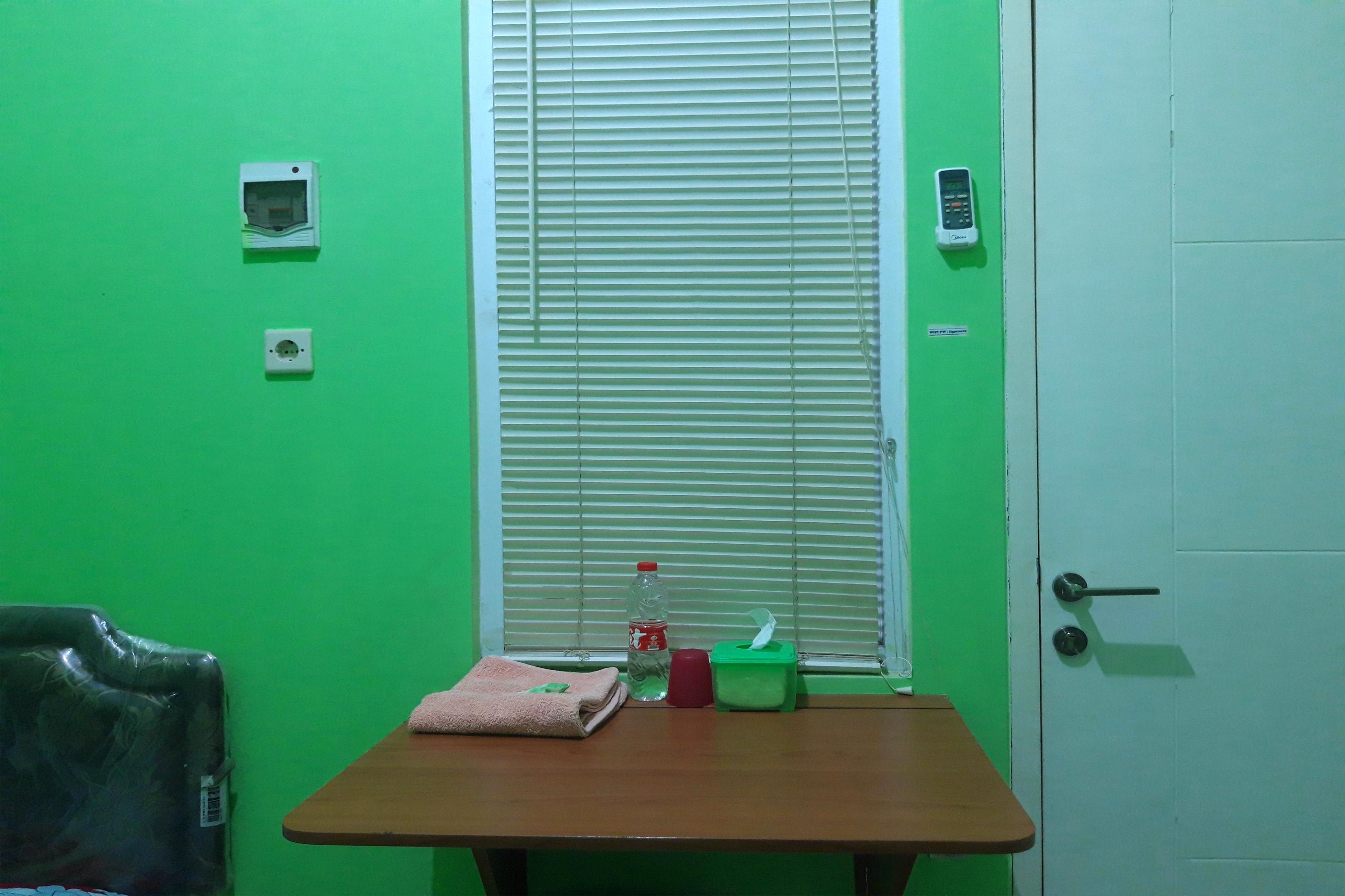 Oyo 1815 Gatsu Residence Semarang Extérieur photo